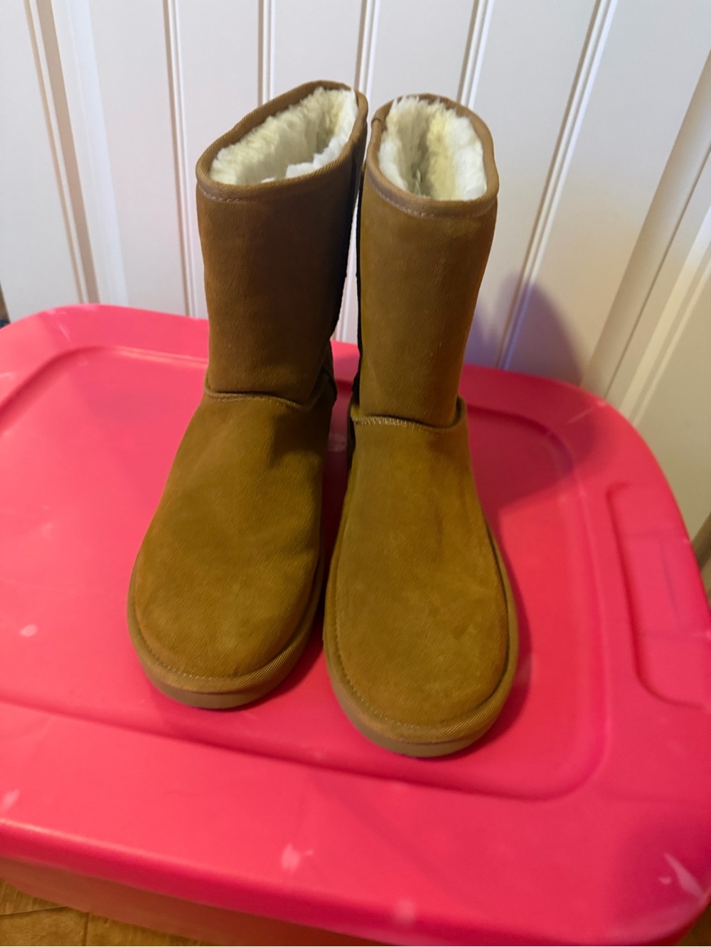 Koolaburra Girls Chestnut Suede Shearling-Lined Ankle Boots